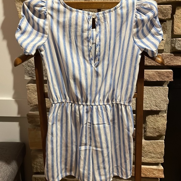 Girls (size 8) Shorts Romper - Picture 3 of 4